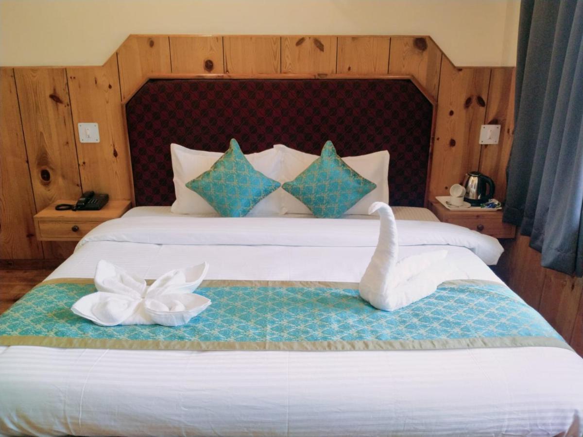 Hotel Yak Manāli Zewnętrze zdjęcie