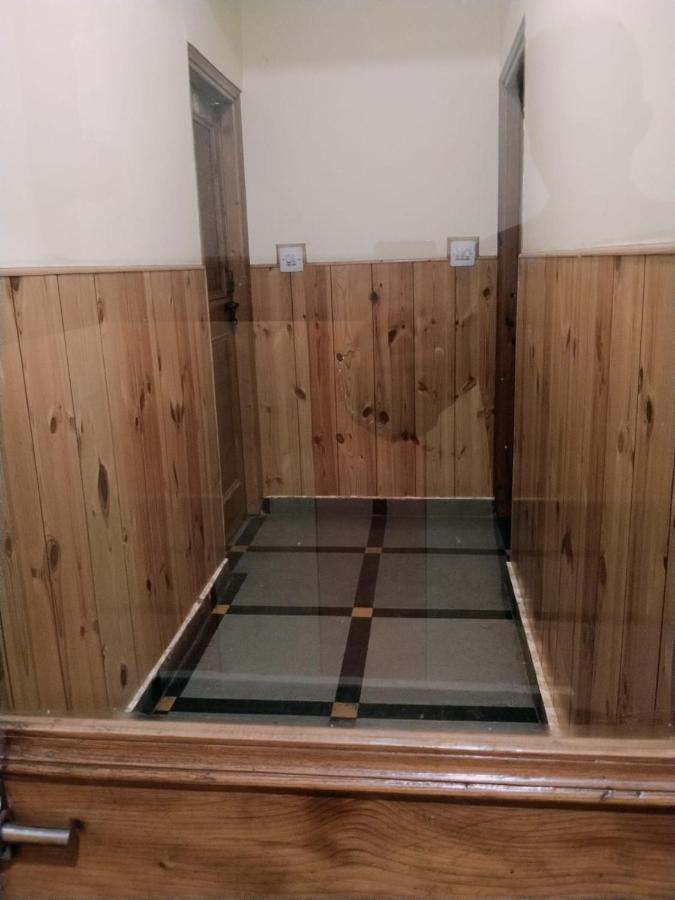 Hotel Yak Manāli Zewnętrze zdjęcie