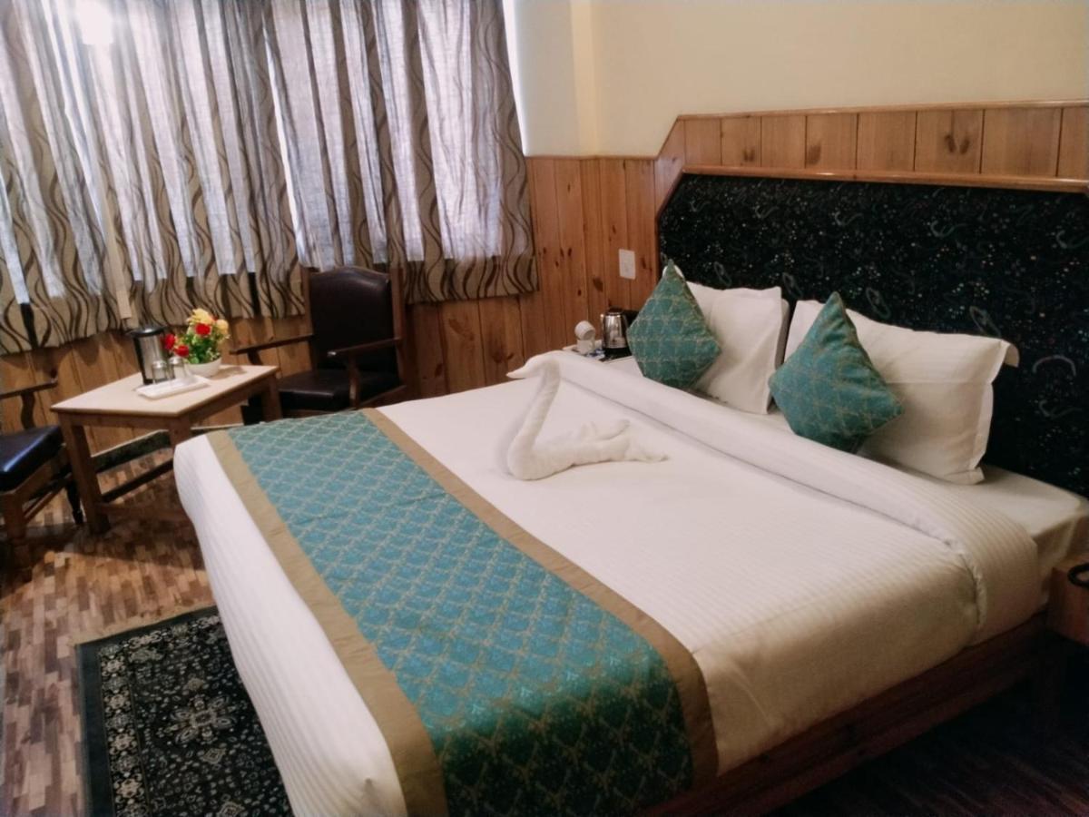 Hotel Yak Manāli Zewnętrze zdjęcie