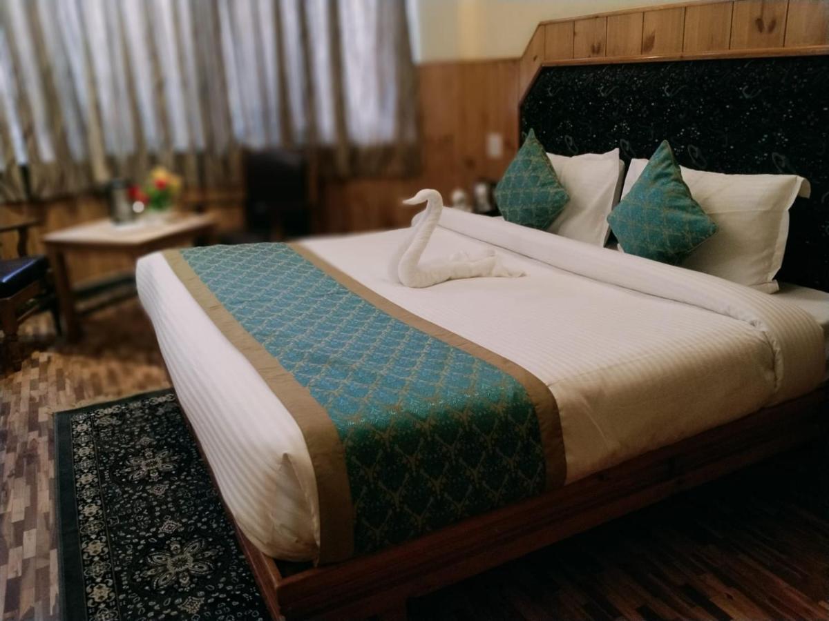 Hotel Yak Manāli Zewnętrze zdjęcie