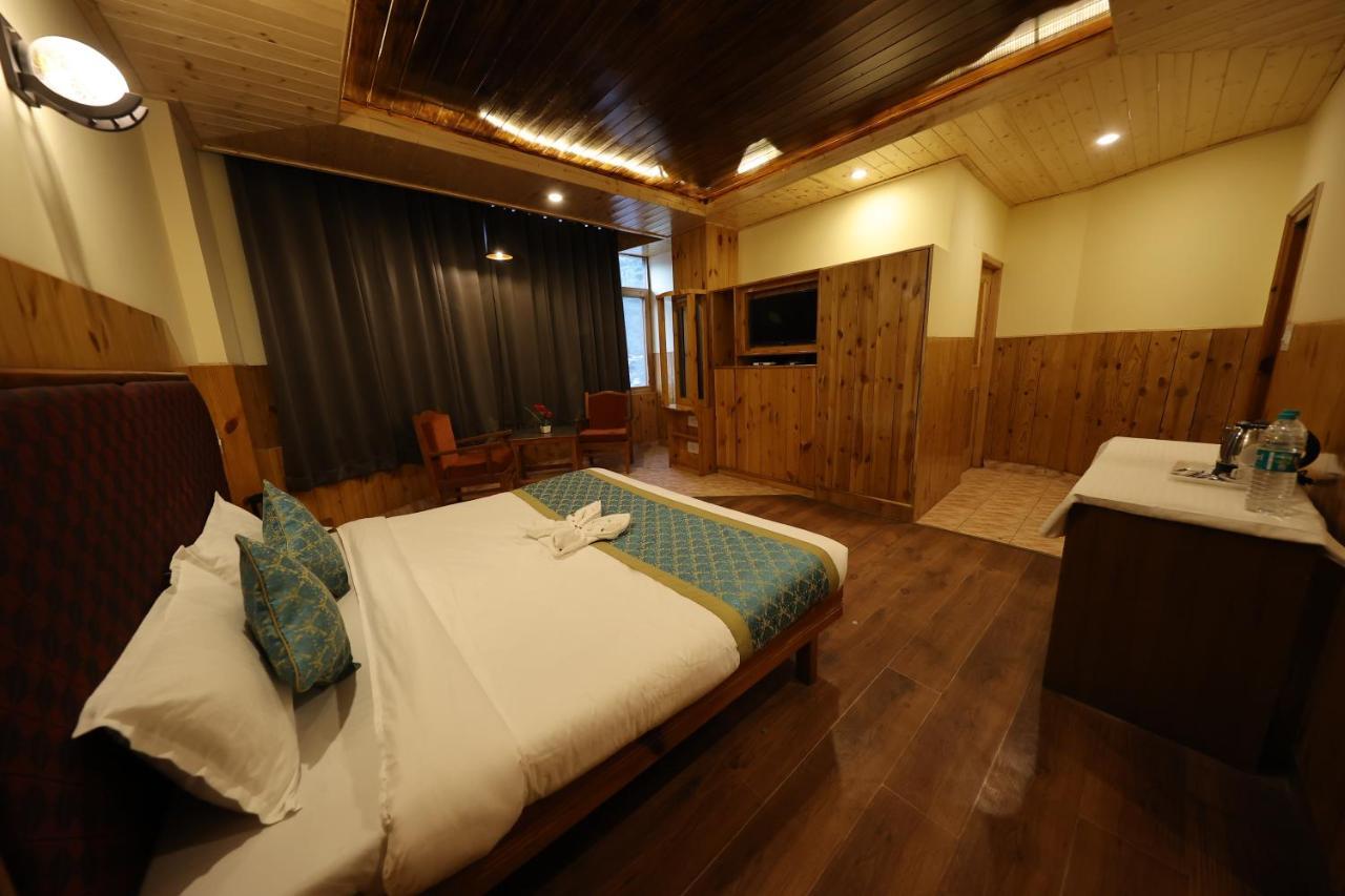 Hotel Yak Manāli Zewnętrze zdjęcie