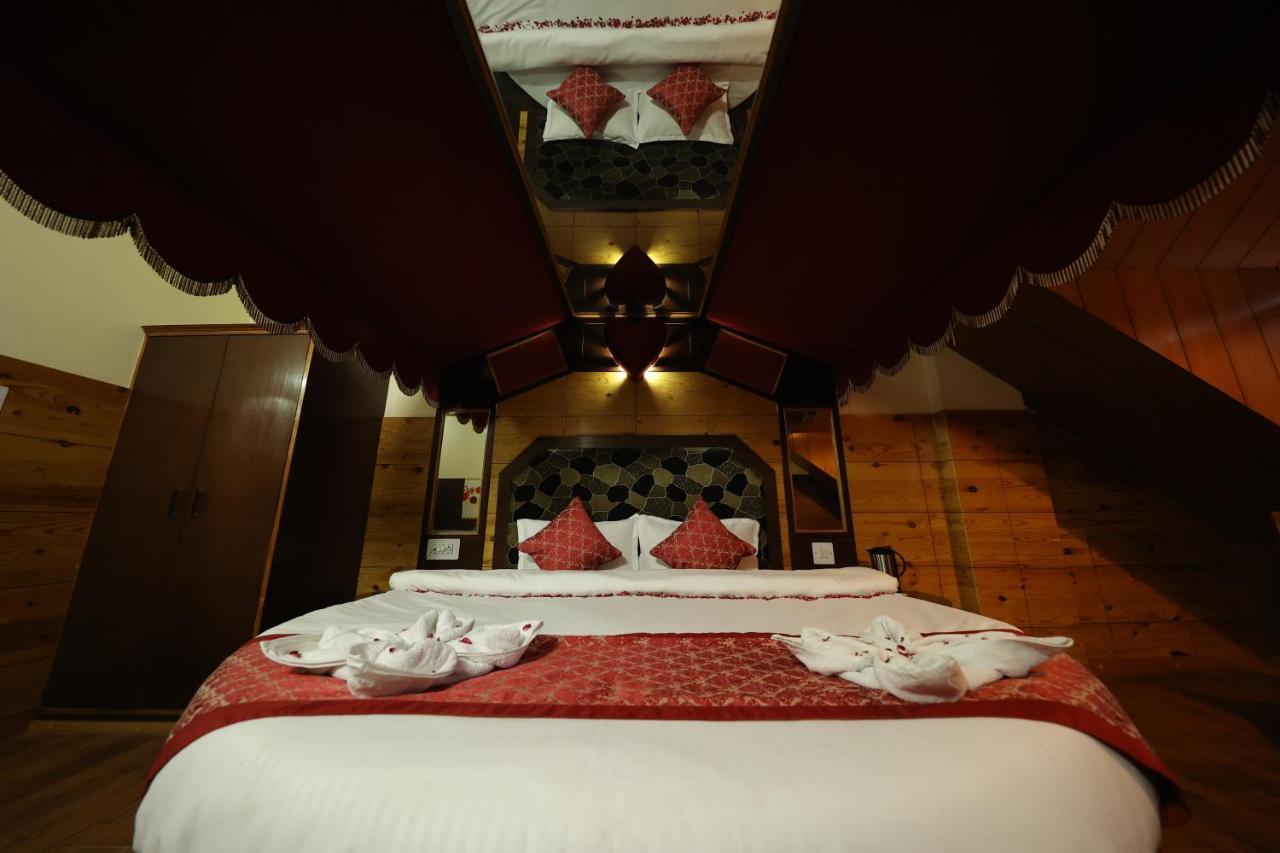 Hotel Yak Manāli Zewnętrze zdjęcie